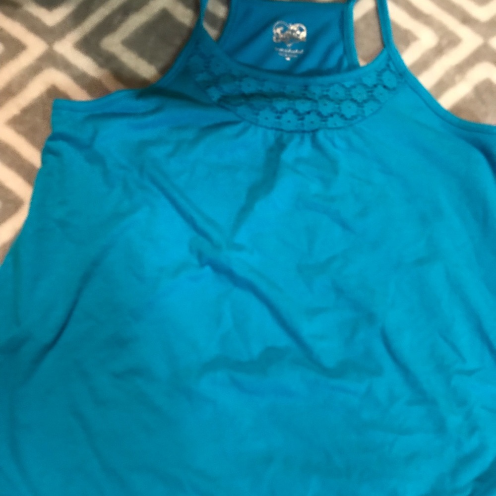justice top